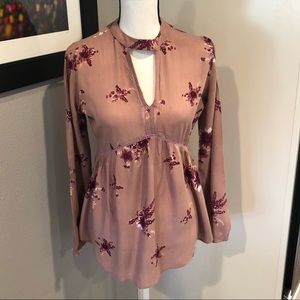 Adam Levine Mauve Pink Floral Top